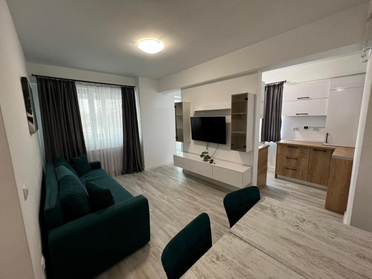 Cozy Accommodation Central City - Яссы Экстерьер фото