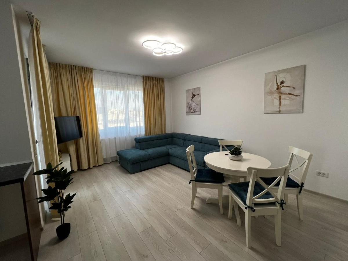 Cozy Accommodation Central City - Яссы Экстерьер фото