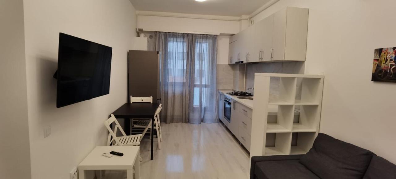 Cozy Accommodation Central City - Яссы Экстерьер фото